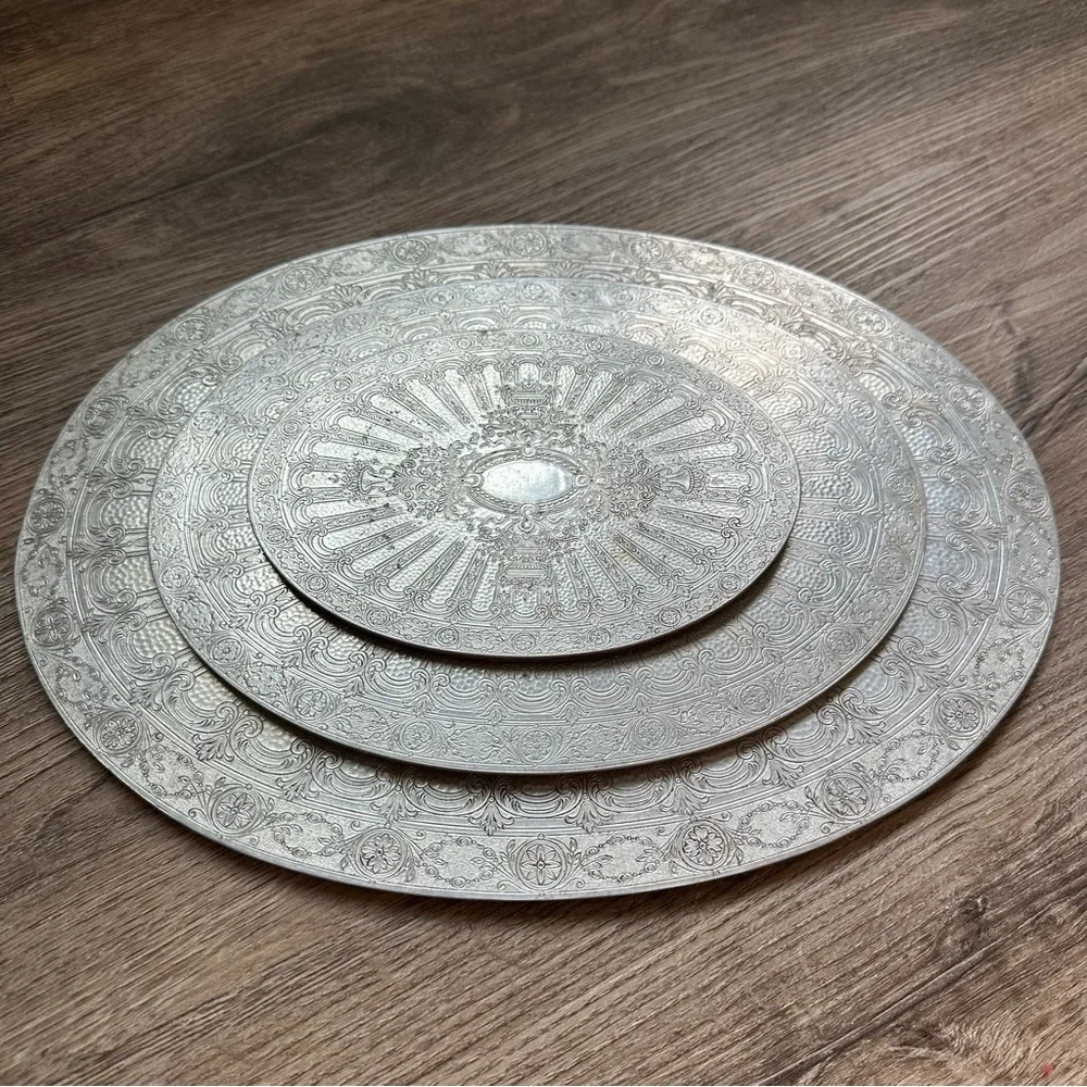 Vintage 1970s Tea Silver Decorative Plate Set